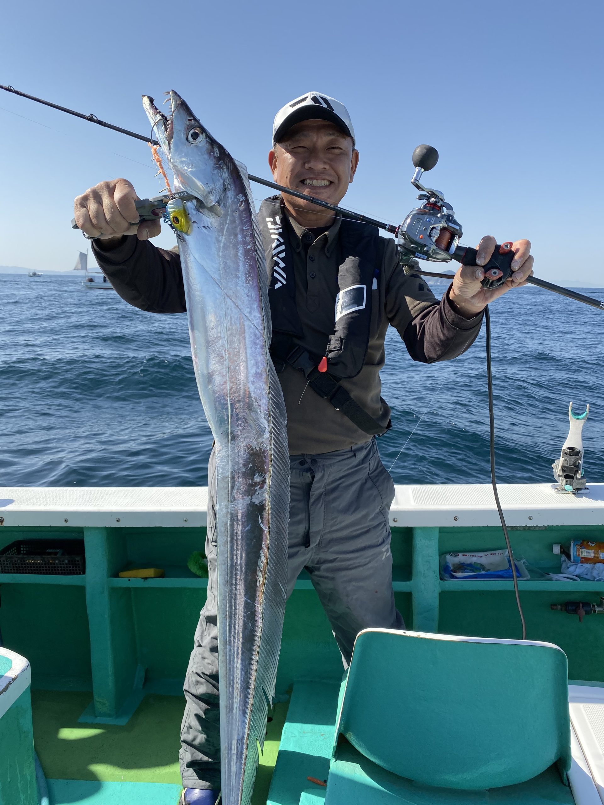 11.16 今日の太刀魚釣り | 大分 タイラバ | 遊漁船 BLUE HAWK(ブルーホーク) タイラバ | タイジギング | スーパー ...